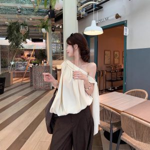 Real shot~French irregular slanted shoulder top for women's sleeveless outerwear design sense streamer vest suspender summer