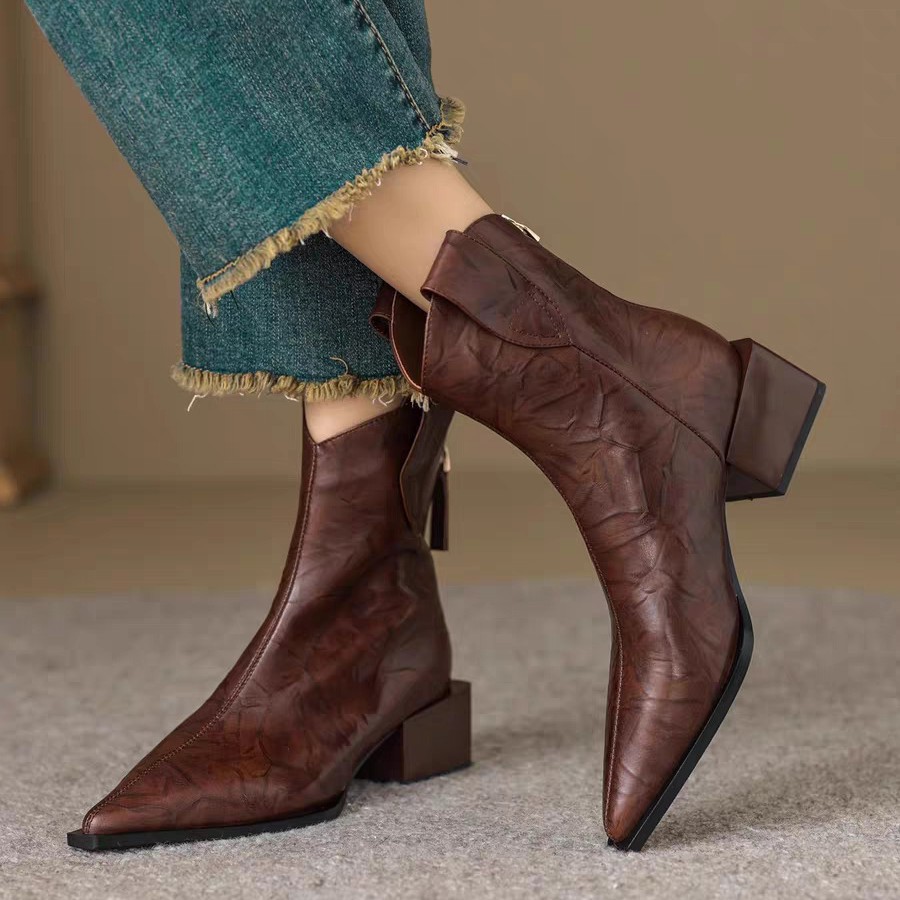 French retro soft leather western denim boots for women in autumn and winter slim medium thick heel Chelsea short boots