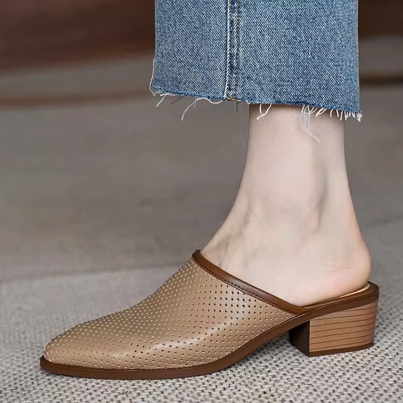 Wanziyan hollow slippers for women in summer wear for breathable thick heel lazy mules mid-heel sandals