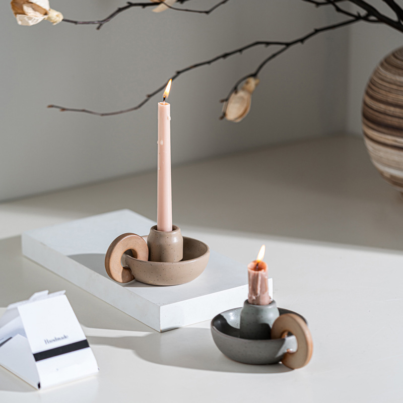 Simple vegetarian ceramic hand-held retro candlestick geometric shape home desktop home decoration